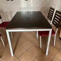 Tavolo da pranzo