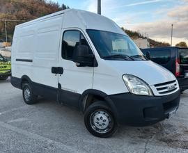 Iveco Daily 29L12 2.3 HPI MINIVAN PASSO CORTO TETT