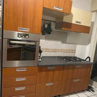 Cucina molto capiente e funzionale