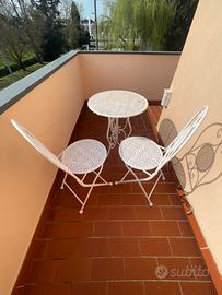 Tavolo e sedie da giardino/terrazzo