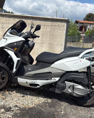 Ricambi Quadro QV3 350 2019 – a pezzi