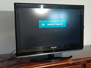 TV Samsung 32 pollici per ps1 n64 video videogi