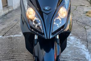 kymco 300 dinkstreet 