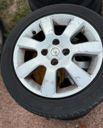 Cerchi in lega per opel corsa da 15 polici
