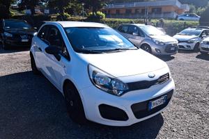 Kia Rio 1.2 CVVT 3p. EX- neopatentati