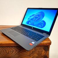 Portatile Core i5⭐️SSD/Grafica AMD⭐️Full Hd🔋Nuova