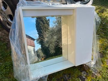 Mobile bagno con sepecchi