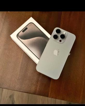 iPhone 15 pro 256 gb