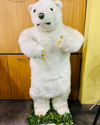Orso polare per allestimento vetrine