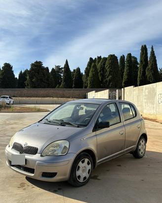 Toyota Yaris-5 porte- 2004 - 219.432 km -diesel