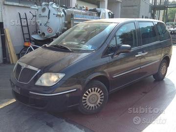 Lancia phedra anno 2005