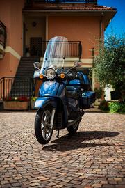 Scooter Aprilia Scarabeo 150