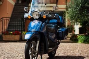 Scooter Aprilia Scarabeo 150