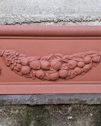 Fioriera  in resina con sottovaso