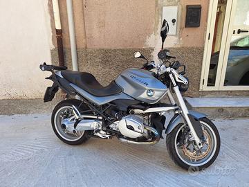 BMW R1200R
