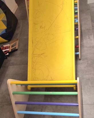 gioco arrampicata montessori