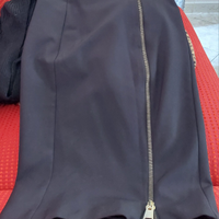 Gonna spacco e maglietta