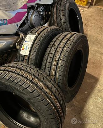 Gomme Barum Nuove 235/65/16