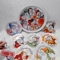 Set Completo di Piatti dei Sette Nani Disney.
