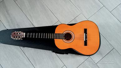 chitarra acustica