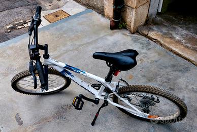 Bicicletta mtb cambi Rockrider ST 120 6-10aa