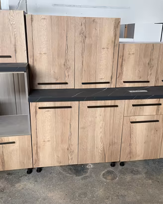 Cucina componibile da 240cm