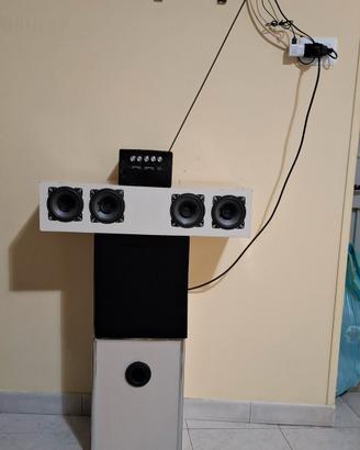 hi-fi   con barra surround e subwoofer 