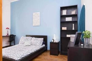 Stanza in appartamento di 112 m² a Milano