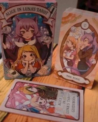 Cofanetto Deluxe Alice in Luna's Tarot
78 carte 