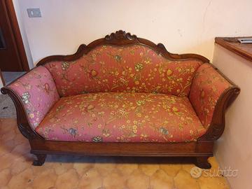 Divano chaise-longue restaurato
