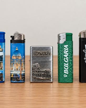 Lotto 5 accendini travel/souvenir