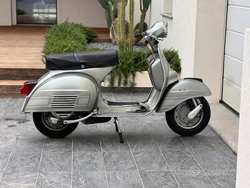 Vespa Piaggio Rally 200