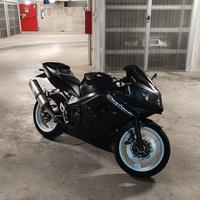 Triumph Daytona 600 2004