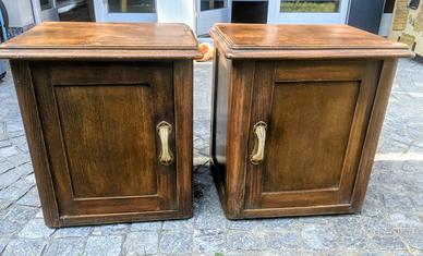Coppia comodini anni 40/50 in massello