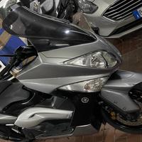 Yamaha T Max - 2010