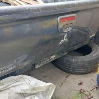 cassone pick up pere Mitsubishi L200
