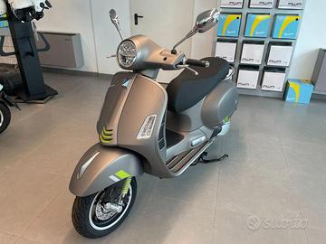 VESPA GTS 300 Super Tech EURO 5 - NUOVO IN PRONT