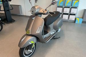 VESPA GTS 300 Super Tech EURO 5 - NUOVO IN PRONT