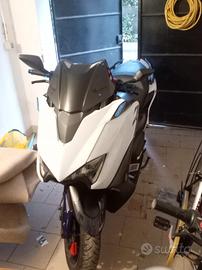 Yamaha tmax 560 2020
