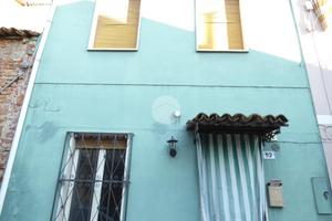 CASA SEMINDIPENDENTE A STRADELLA