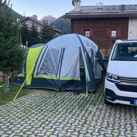 Tenda campeggio e auto