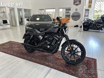 Harley Davidson IRON 883