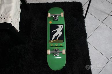 skateboard marca polar co.nuovo tg 8.25