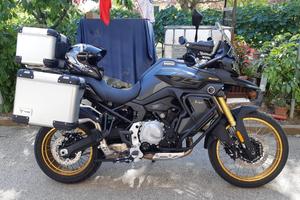 VOGE VALICO 900