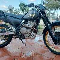 Honda NX 650 Dominator - 1988 ASI