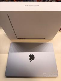 MacBook Air 13" M3 (2024) - Pari al nuovo
