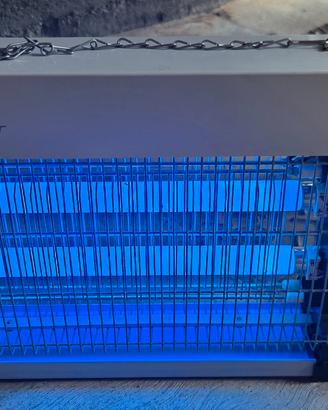 elettroinsetticida a luce UV