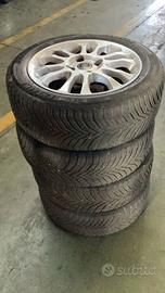 VOLVO V40 - PNEUMATICI E CERCHIONI
