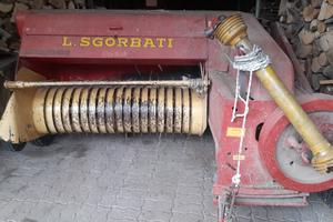 pressa fieno sgorbati 
