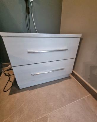 Armadio 6 ante settimino 6 cassetti e 2 comodini